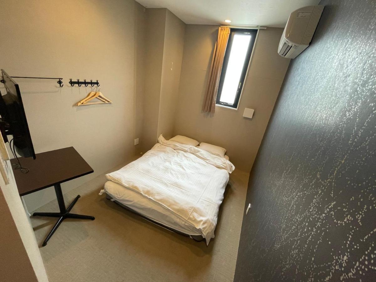 Dot Hotel Hangout Ōsaka Exterior foto